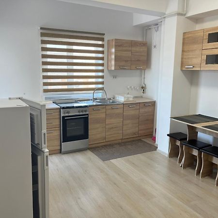 אפורי נורד Apartamente Alexandra מראה חיצוני תמונה