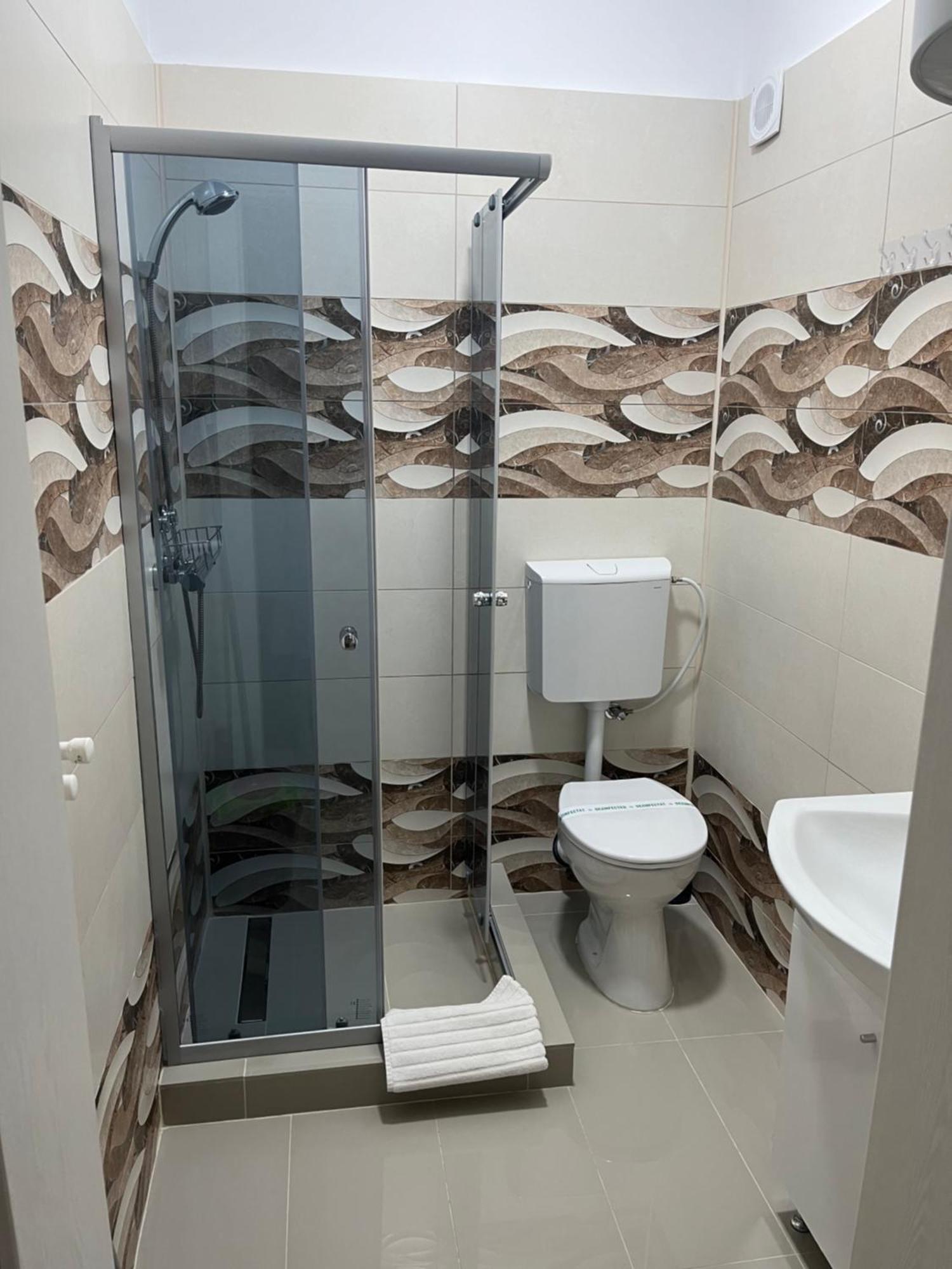 אפורי נורד Apartamente Alexandra מראה חיצוני תמונה