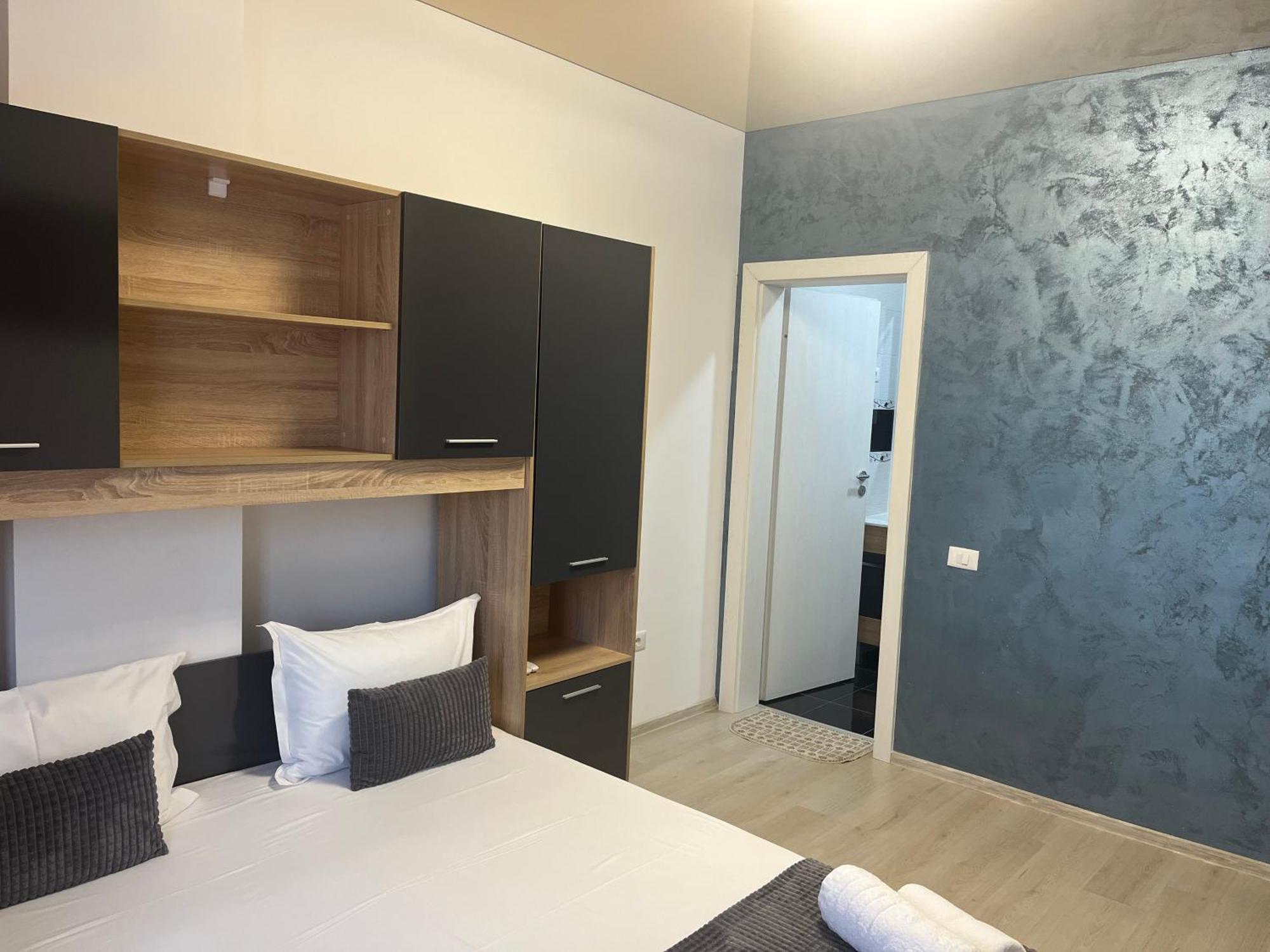 אפורי נורד Apartamente Alexandra מראה חיצוני תמונה